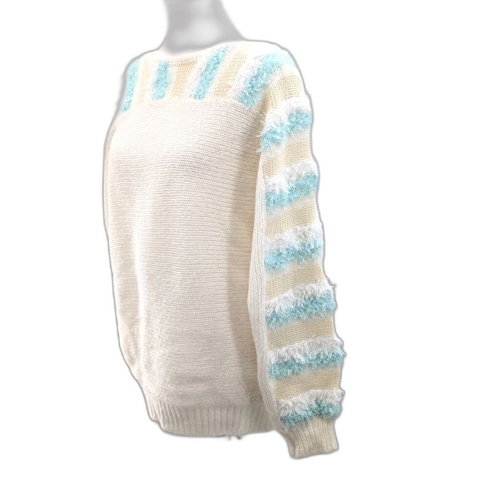 Tally Ho Fuzzy Vintage 90s 80s Cream Blue Crewneck Sweater Women's Size M/L